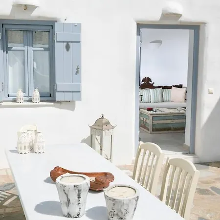 New, Graphic Island House, Near The Sea. Mármara